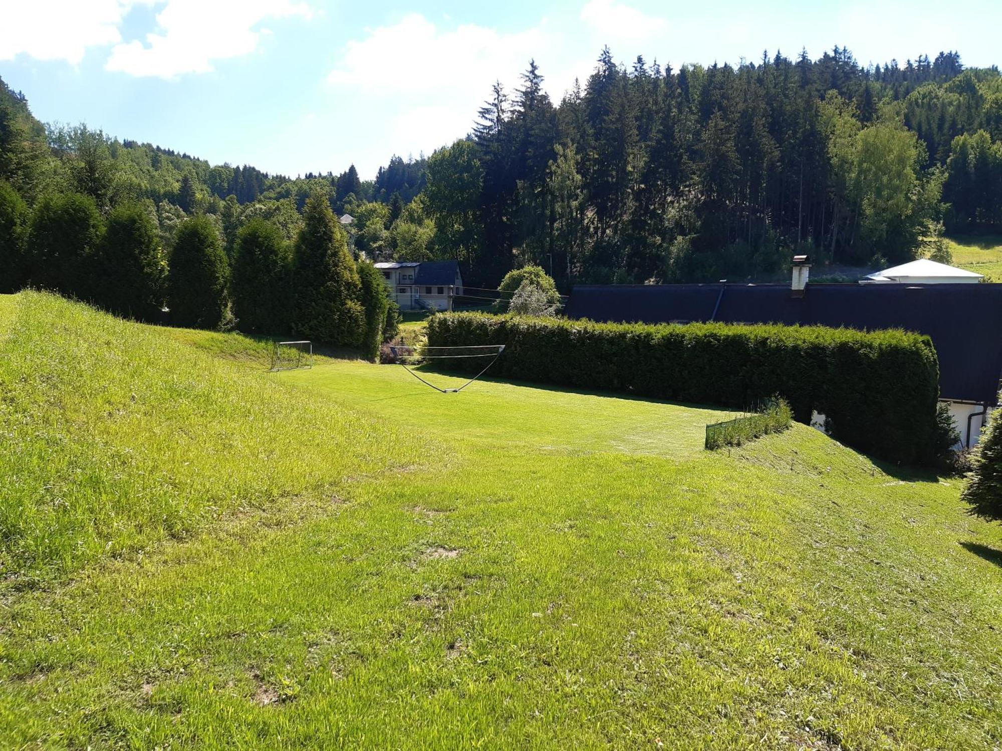 Chalupa V Haraticich Jablonec nad Nisou Esterno foto