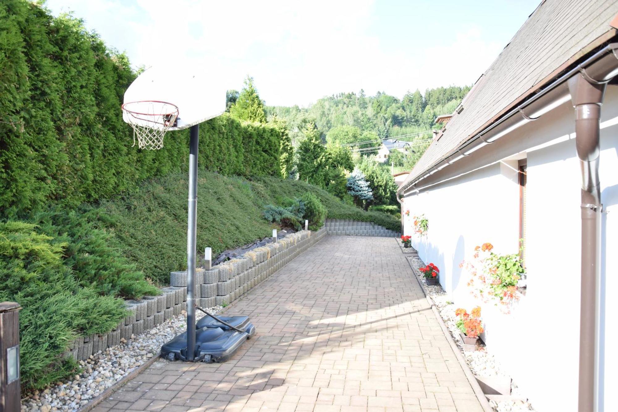 Chalupa V Haraticich Jablonec nad Nisou Esterno foto